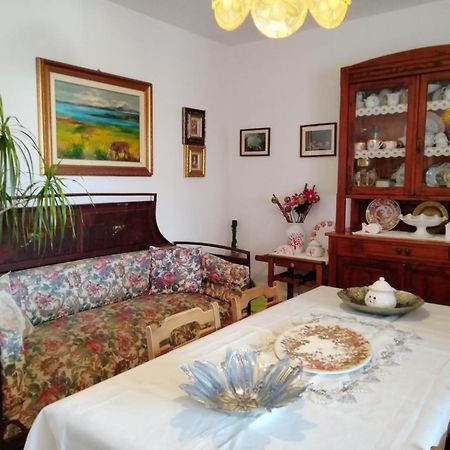 B&B Guest House Il Porto Vecchio Stintino Exterior photo
